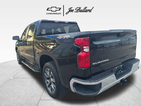 Used 2024 Chevrolet Silverado 1500 LT image 6