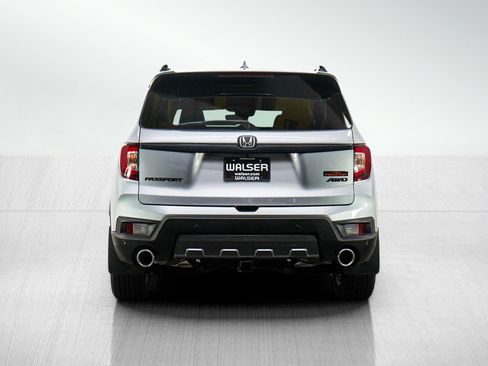 Used 2022 Honda Passport TrailSport image 4