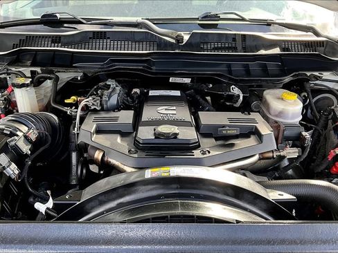 Used 2018 RAM 2500 Longhorn w/ Longhorn Southfork Package AWD/4WD image 31