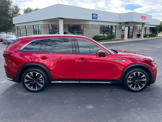 Used 2024 MAZDA CX-90 Plug-In Hybrid w/ Premium Plus AWD/4WD image 4