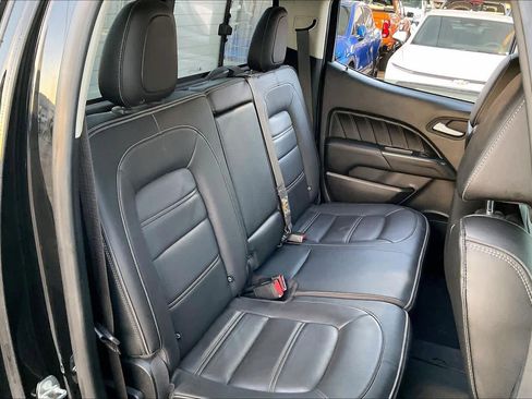 Certified 2022 GMC Canyon Denali w/ Denali Black Edition Package image 18