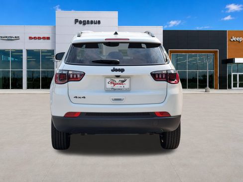 New 2026 Jeep Compass Latitude AWD/4WD image 8
