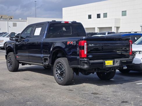 Used 2025 Ford F250 Platinum image 7