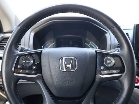 Used 2023 Honda Odyssey Elite image 17