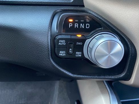 Used 2022 RAM 1500 Laramie w/ Trailer Tow Group image 12