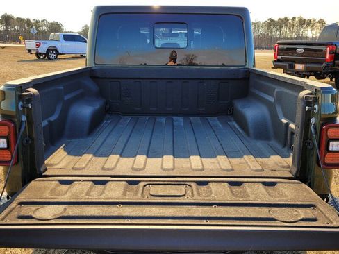 Used 2023 Jeep Gladiator Mojave w/ LED Lighting Group image 10