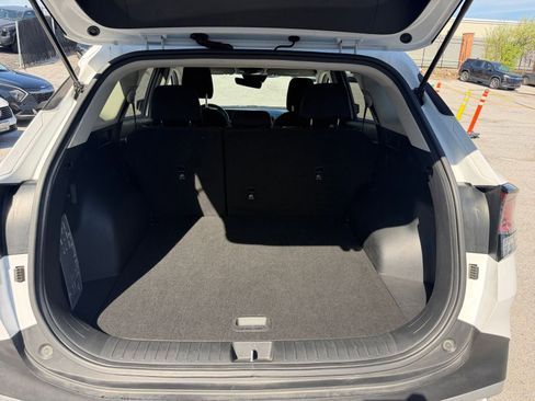 Used 2025 Kia Sportage LX FWD image 25