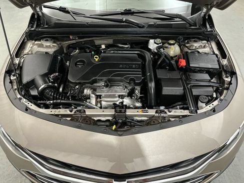 Used 2024 Chevrolet Malibu LT FWD image 18