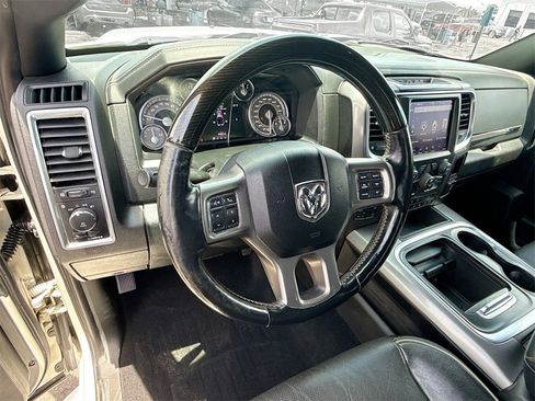 Used 2018 RAM 1500 Limited image 12