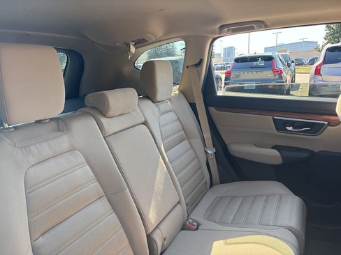 Used 2017 Honda CR-V EX image 9