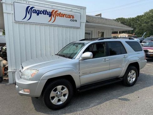 Used 2005 Toyota 4Runner Limited AWD/4WD image 14