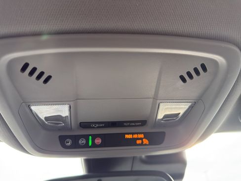 Used 2024 Chevrolet Malibu LT image 22