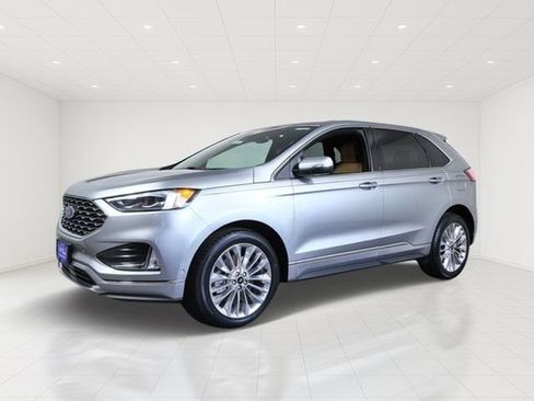 Certified 2023 Ford Edge Titanium w/ Equipment Group 301A AWD/4WD image 3