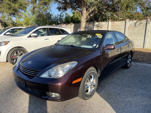 Used 2002 Lexus ES 330 image 4