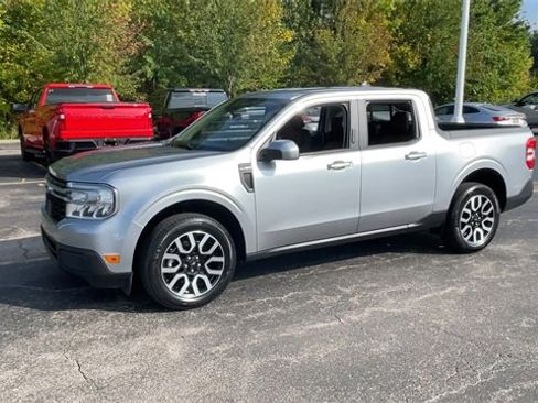 Used 2023 Ford Maverick Lariat w/ Lariat Luxury Package image 4