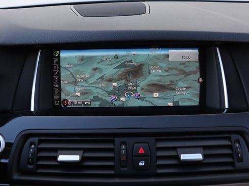 Used 2015 BMW 528i Sedan image 47