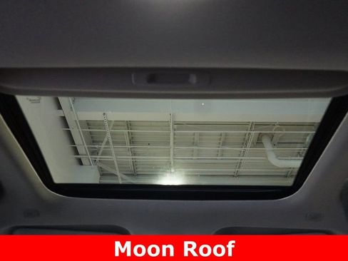 Certified 2023 Toyota Corolla Cross XLE w/ Convenience Package image 8