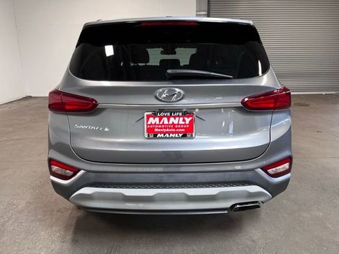 Used 2019 Hyundai Santa Fe SE FWD image 4