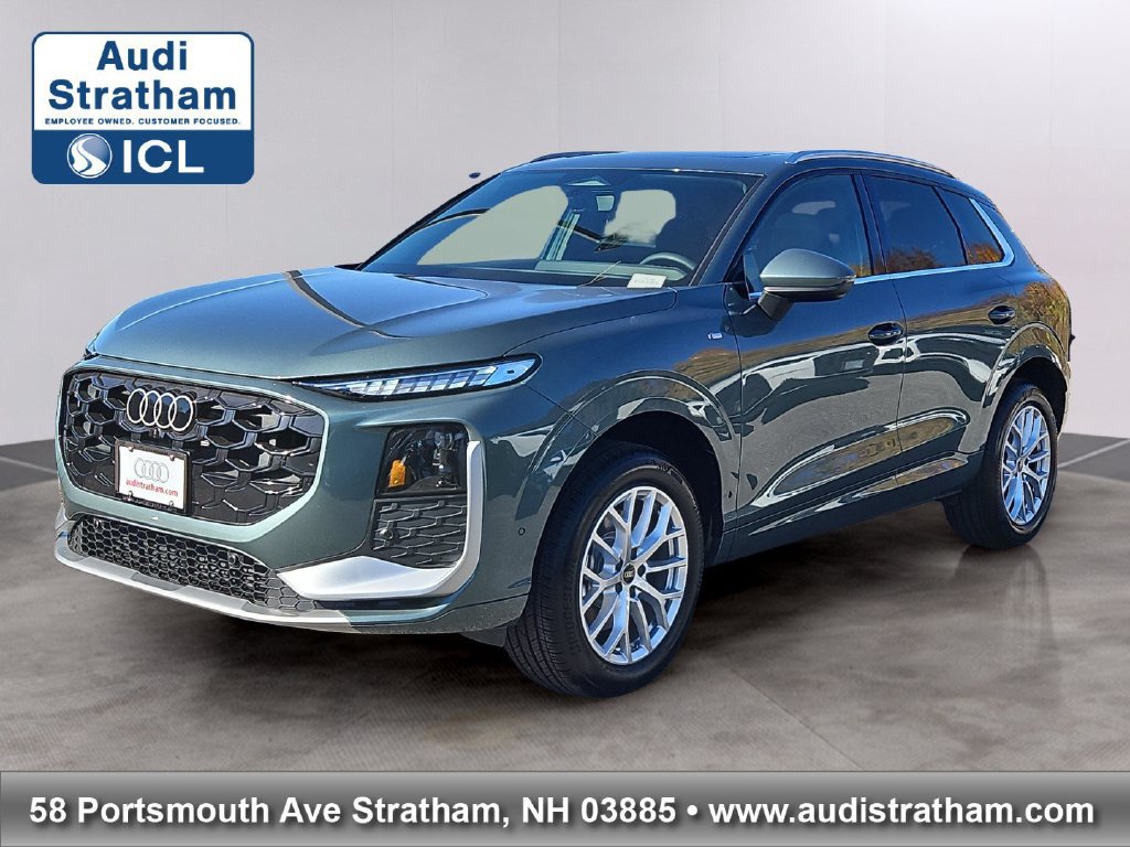 New 2027 Audi Q3 S Line AWD/4WD image 1