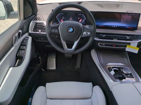 New 2026 BMW X5 xDrive40i w/ Premium Package AWD/4WD image 16