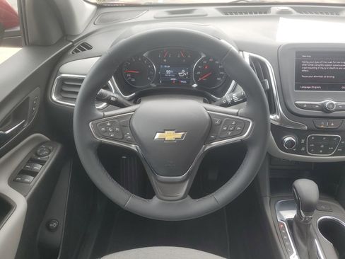 Used 2024 Chevrolet Equinox LT FWD image 11