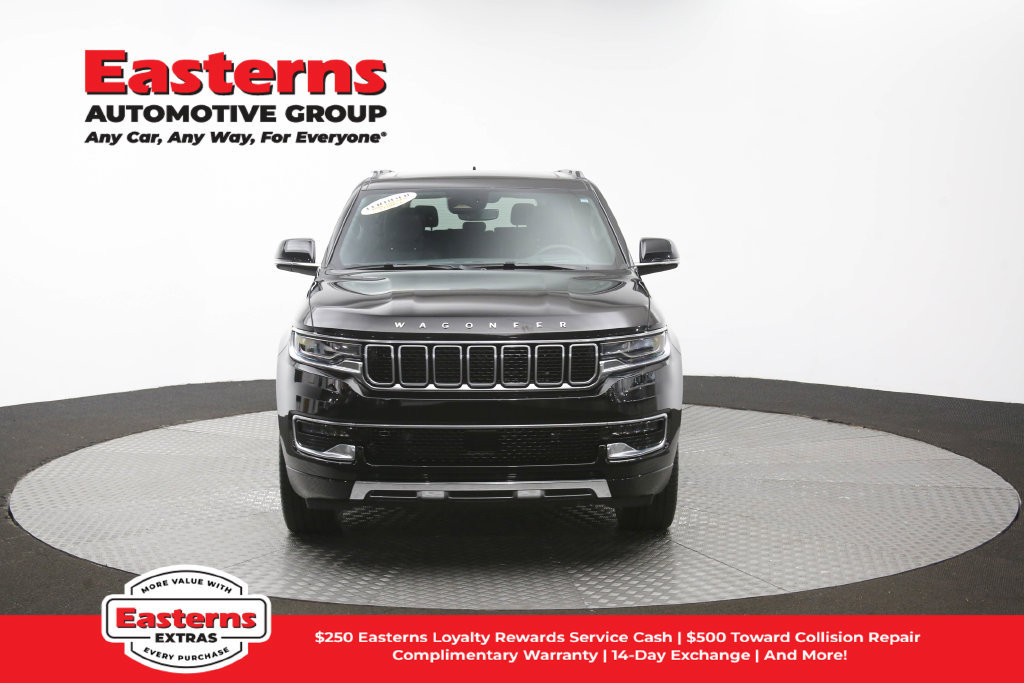 Used 2024 Jeep Wagoneer Series III w/ Premium Group I AWD/4WD image 60