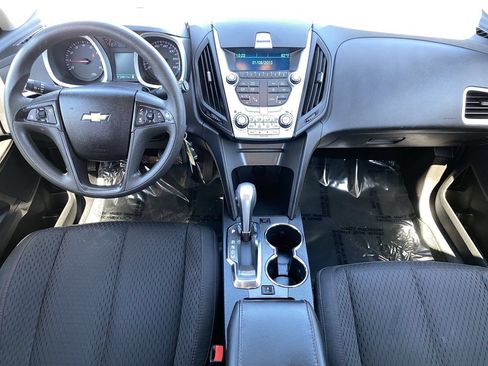 Used 2015 Chevrolet Equinox LS FWD image 17