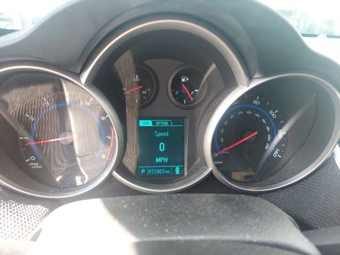 Used 2016 Chevrolet Cruze LT FWD image 1