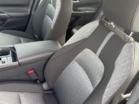 New 2026 Nissan Sentra SV FWD image 18