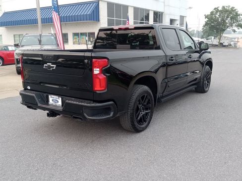 Used 2025 Chevrolet Silverado 1500 High Country w/ Midnight Edition AWD/4WD image 7