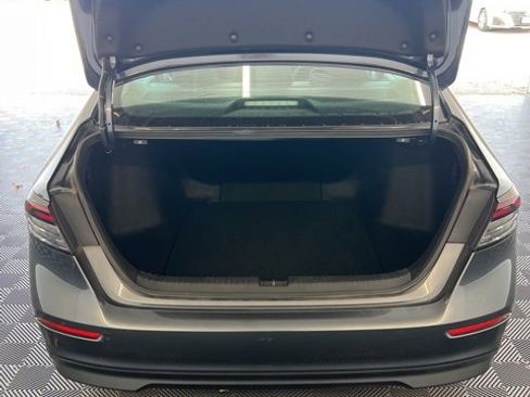 Used 2023 Honda Accord EX image 25