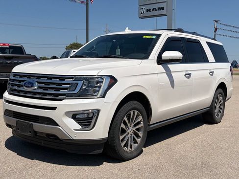 Used 2018 Ford Expedition Max Limited w/ Equipment Group 301A AWD/4WD image 3