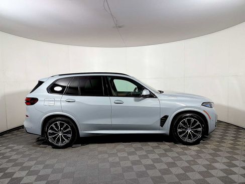 Used 2024 BMW X5 xDrive40i w/ M Sport Package AWD/4WD image 7