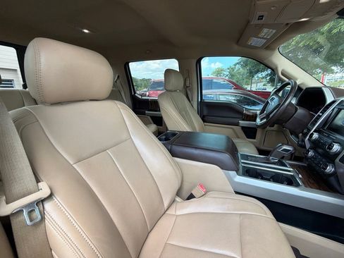 Used 2020 Ford F150 Lariat w/ Equipment Group 502A Luxury AWD/4WD image 28