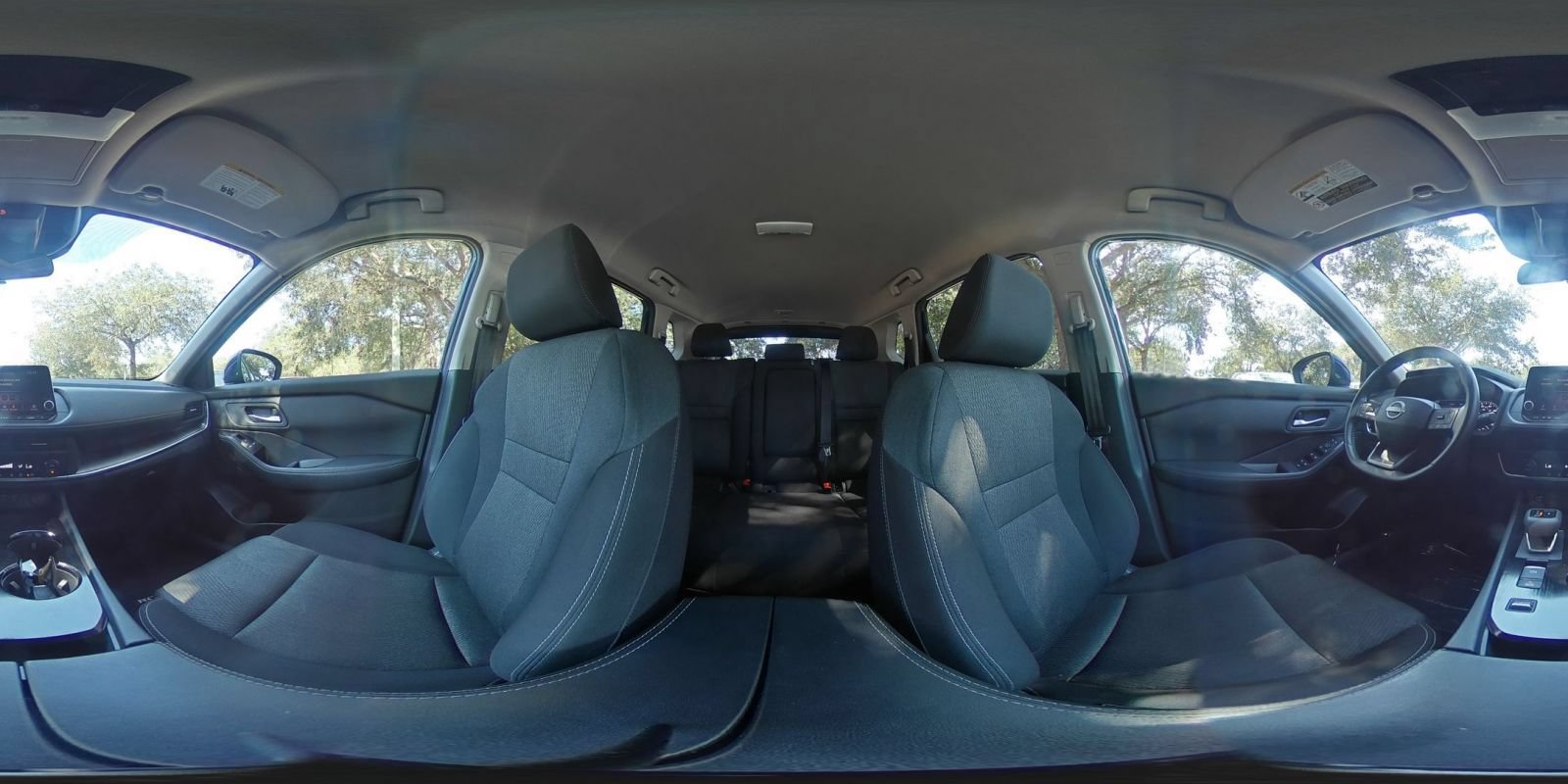 Used 2025 Nissan Rogue SV FWD image 42