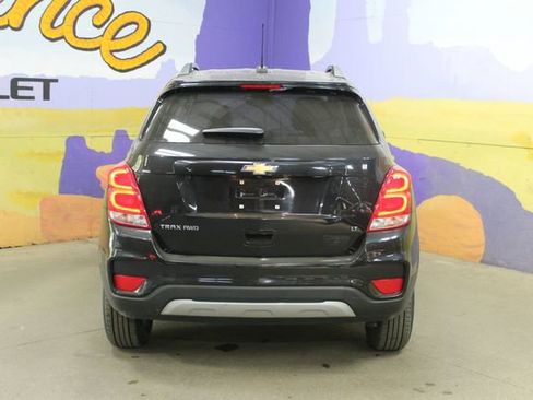 Used 2019 Chevrolet Trax LT w/ LT Convenience Package AWD/4WD image 7