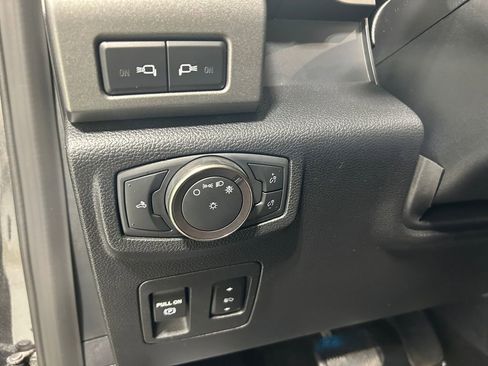 Used 2019 Ford F150 Raptor w/ Equipment Group 802A Luxury image 21