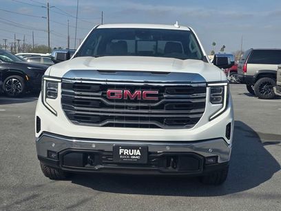 New 2026 GMC Sierra 1500 SLT