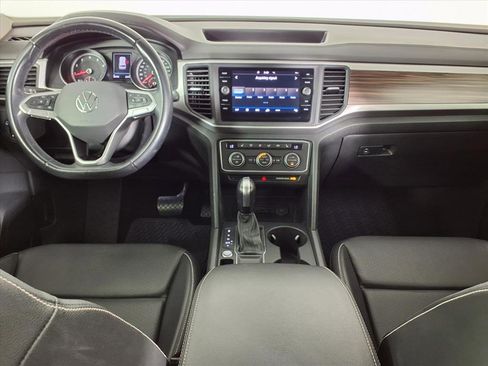 Used 2021 Volkswagen Atlas SE w/ Panoramic Sunroof Package image 14