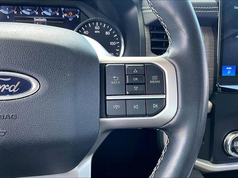 Used 2024 Ford Expedition Limited RWD image 18