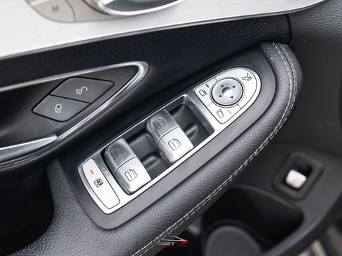 Used 2015 Mercedes-Benz C 300 Sedan w/ Sport Package image 38