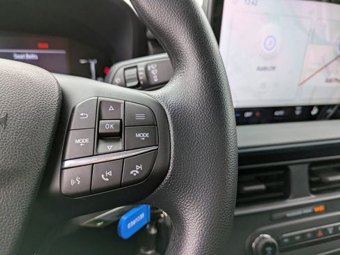 New 2025 Ford Maverick XL w/ Equipment Group 102A image 27