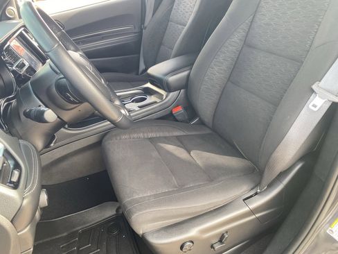 Used 2021 Dodge Durango SXT image 21
