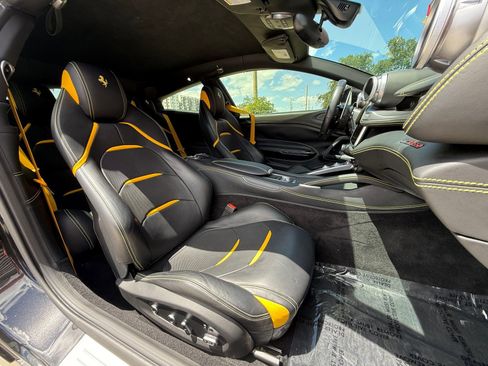 Used 2017 Ferrari GTC4Lusso AWD/4WD image 29