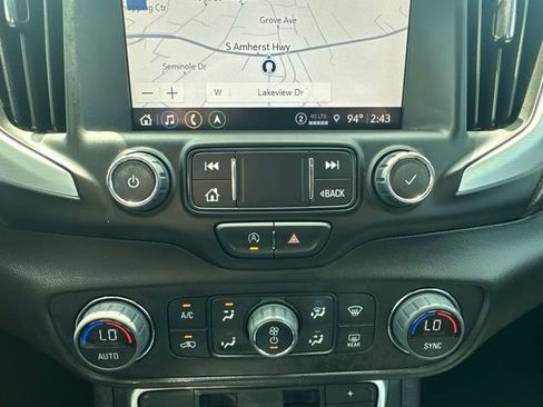 Used 2023 GMC Terrain SLT w/ Infotainment Package II AWD/4WD image 21