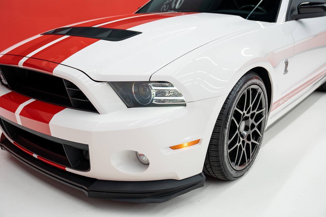 Used 2013 Ford Mustang Shelby GT500 RWD image 27