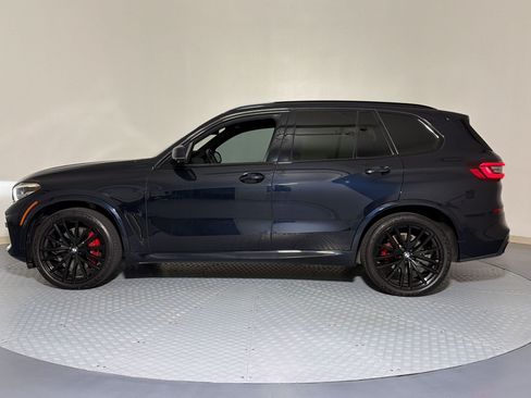 Used 2023 BMW X5 xDrive40i w/ M Sport Package AWD/4WD image 2