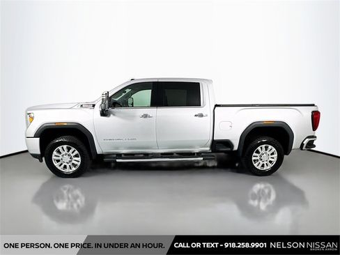 Used 2020 GMC Sierra 3500 Denali w/ Denali Ultimate Package image 8