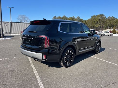 Certified 2023 Kia Telluride SX image 5