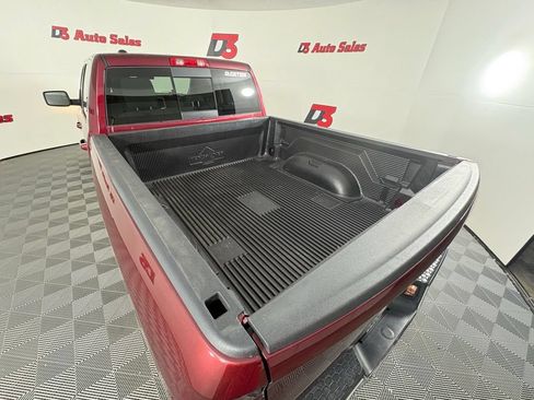 Used 2019 RAM 1500 Classic SLT RWD image 47